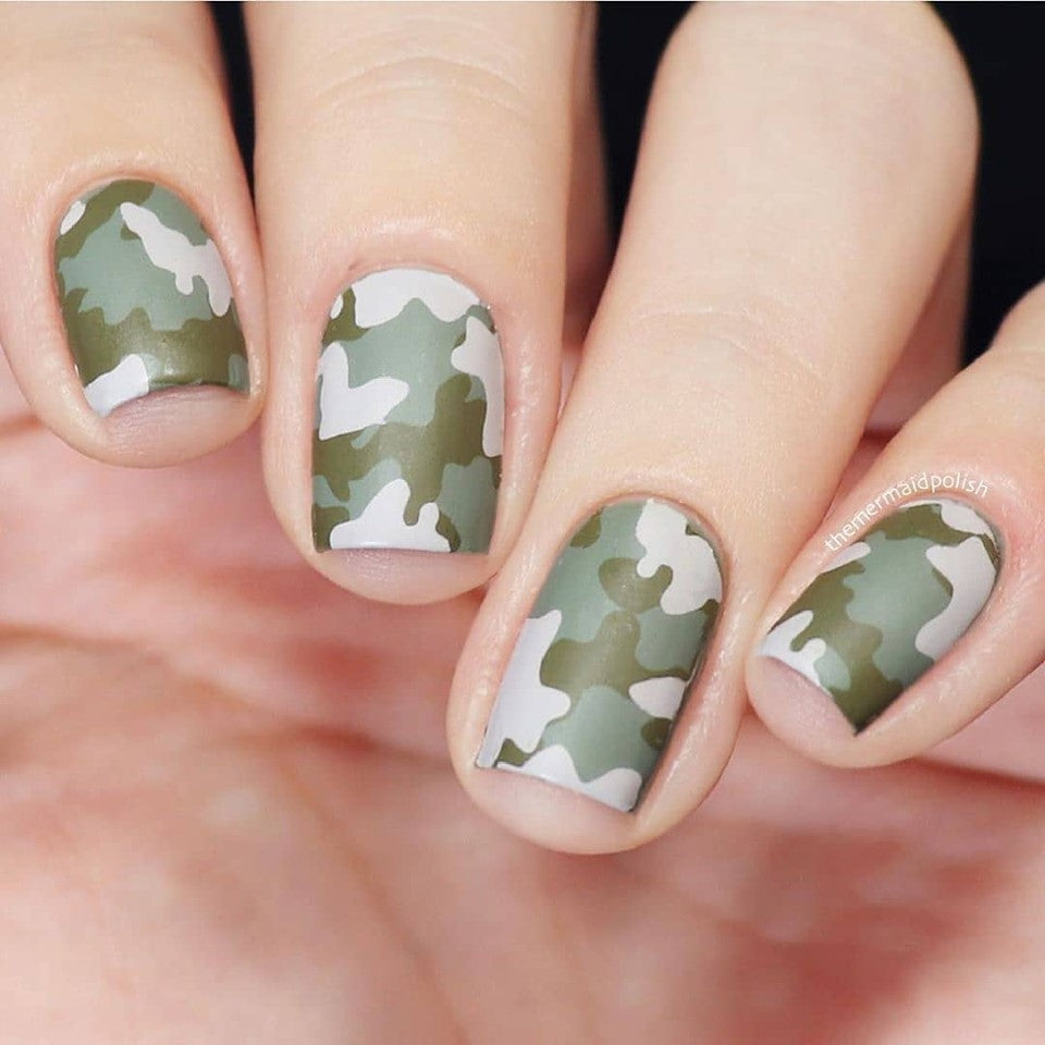 Mani Monday Camouflage nail art - Talonted Lex